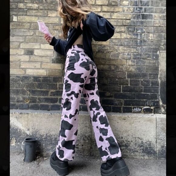 SHEIN Purple Cow Print Mom Jeans Size Medium - Picture 2 of 15